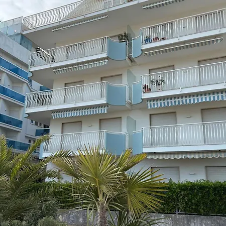 Apartman Smeralda-solo Per Famiglie- Walterigato Lido di Jesolo